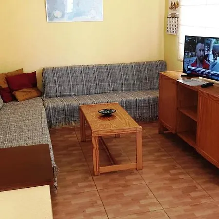 2-bedroom Near Beach And Golden Mile Playa de las Americas (Tenerife)