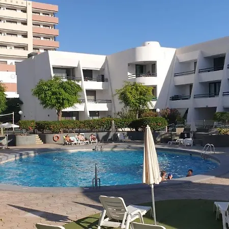 2-bedroom Near Beach And Golden Mile *